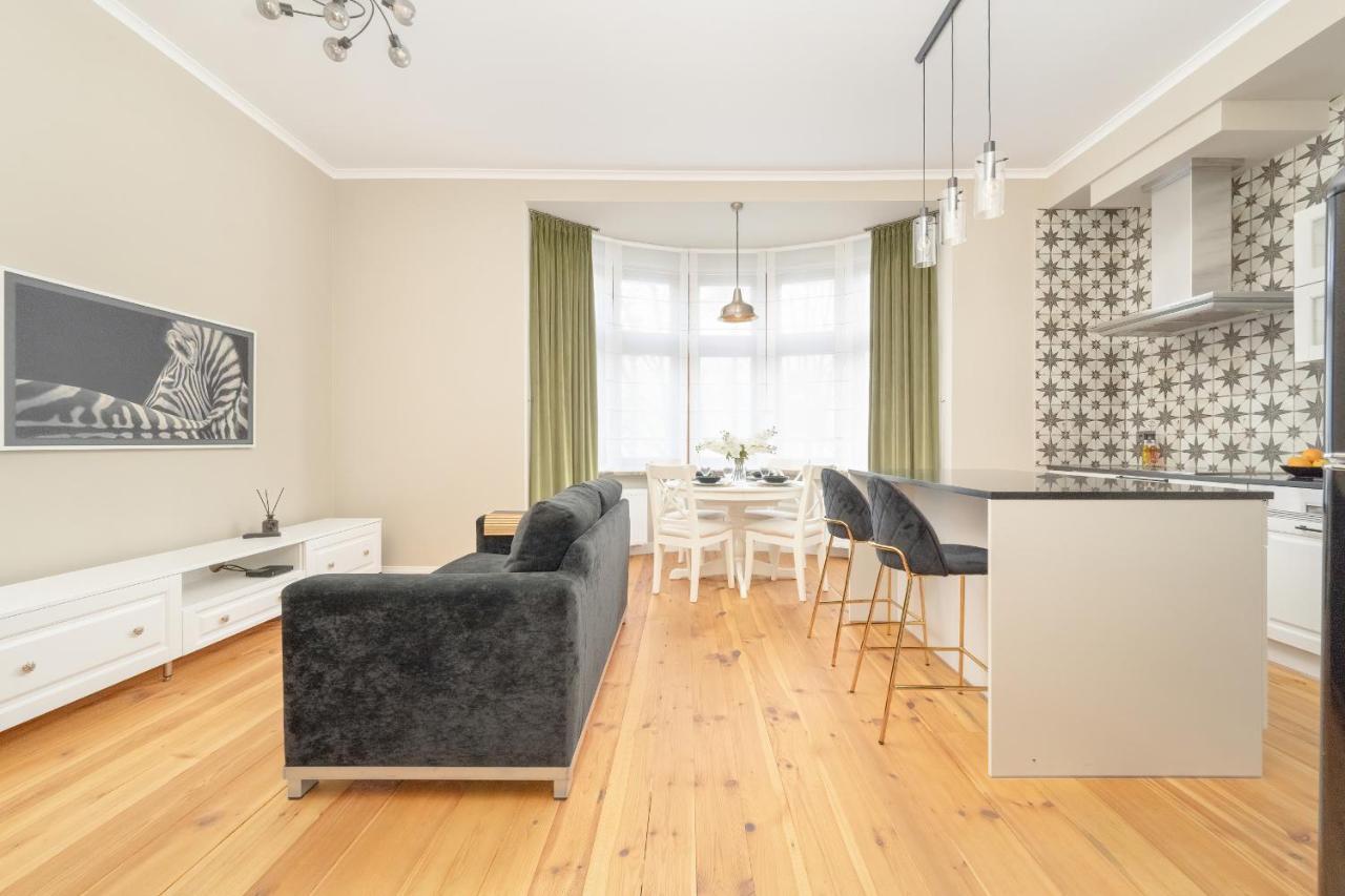 Aesthetic One Bedroom Apartment In Wroclaw By Noclegi Renters 外观 照片
